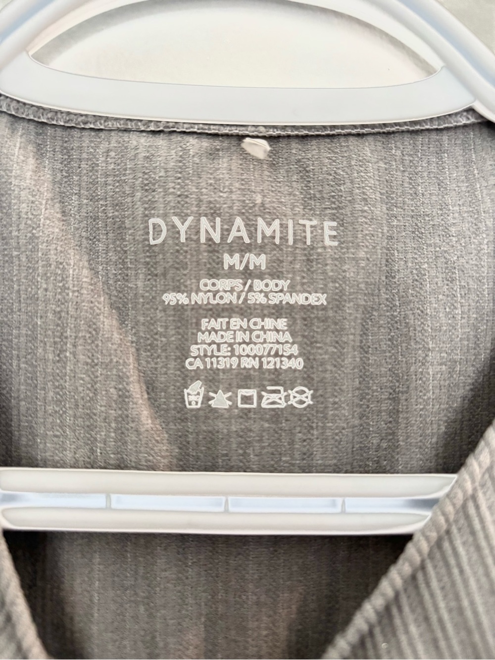🩶Dynamite Ribbed Snap-Bottom Bodysuit in Grey - Picture 3 of 6